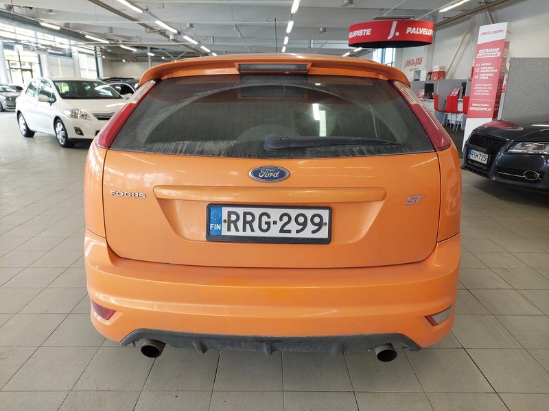 Ford Focus vaihtoauto