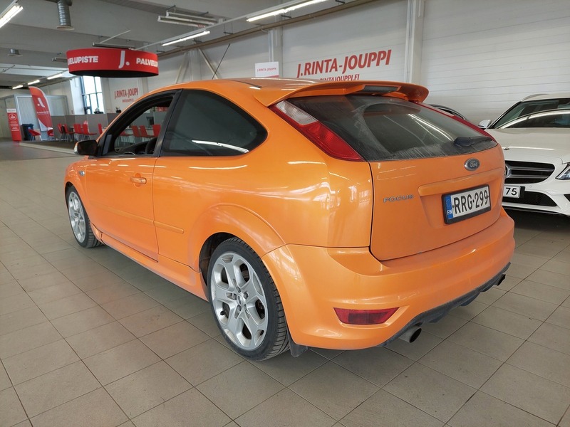 Ford Focus vaihtoauto
