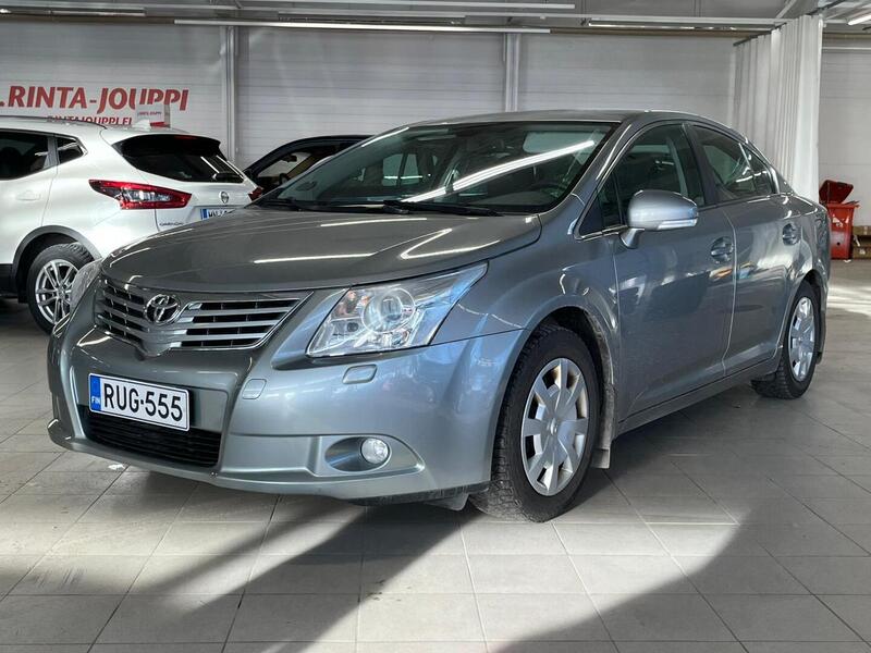 Toyota Avensis vaihtoauto