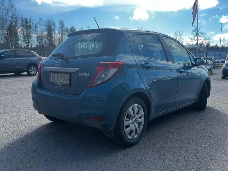 Toyota Yaris vaihtoauto
