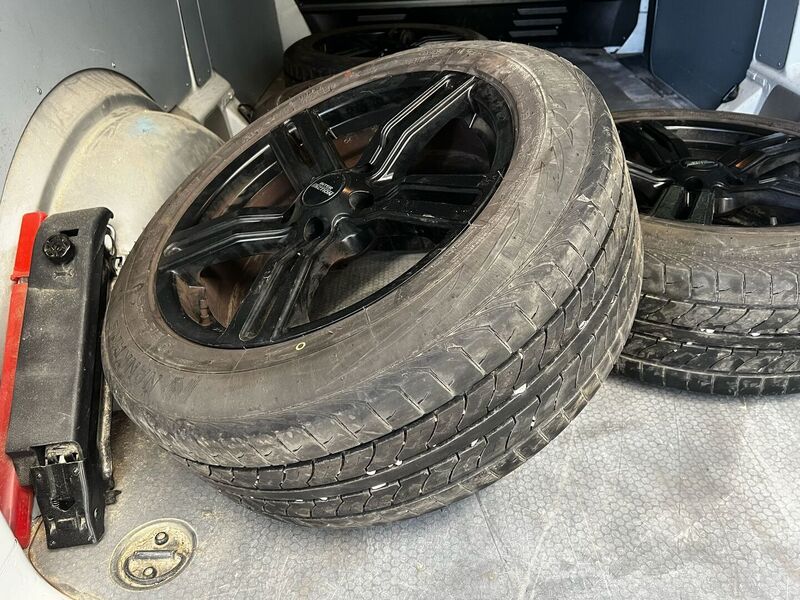 Volkswagen Transporter vaihtoauto