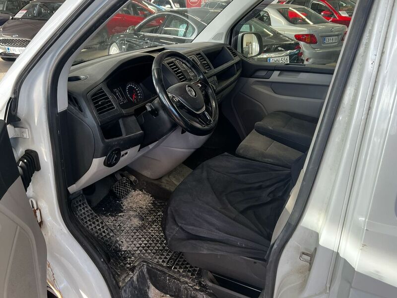 Volkswagen Transporter vaihtoauto