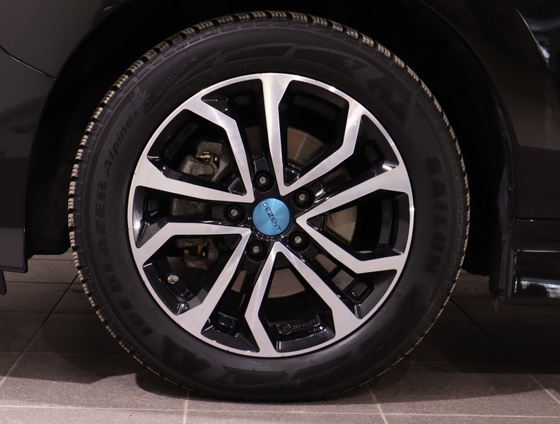 Nissan Leaf vaihtoauto