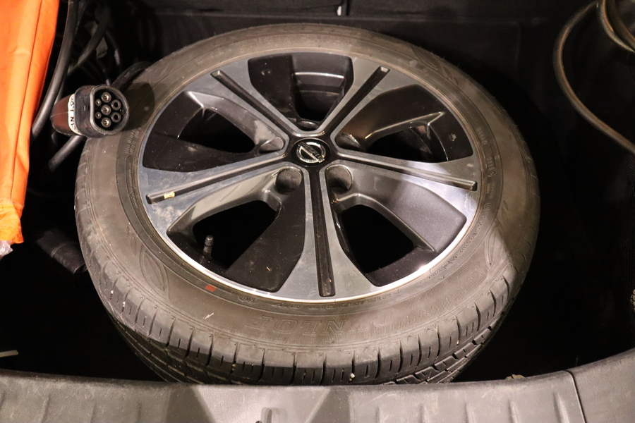 Nissan Leaf vaihtoauto