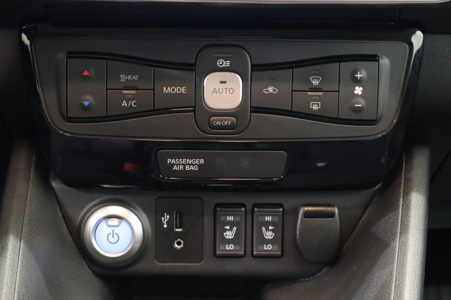 Nissan Leaf vaihtoauto