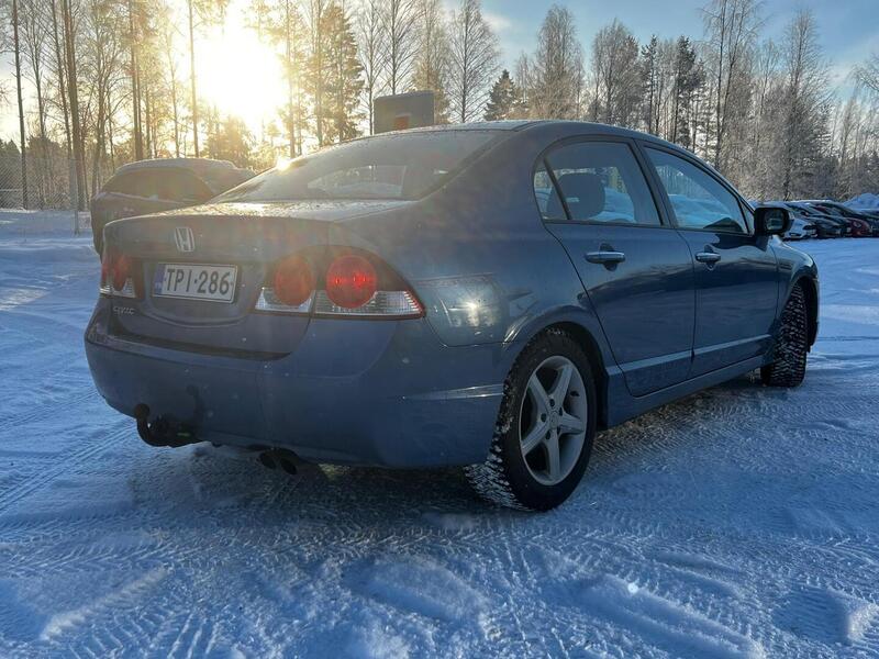 Honda Civic vaihtoauto