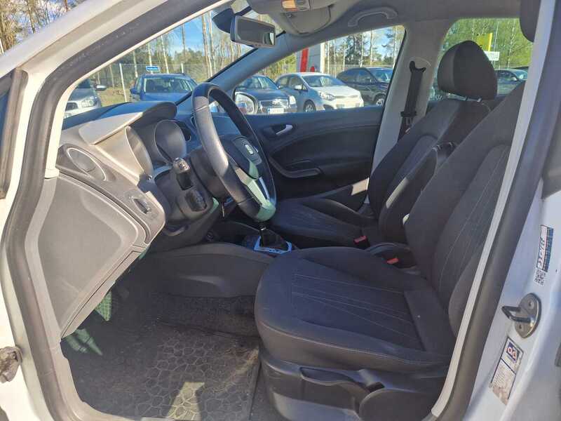 SEAT Ibiza ST vaihtoauto