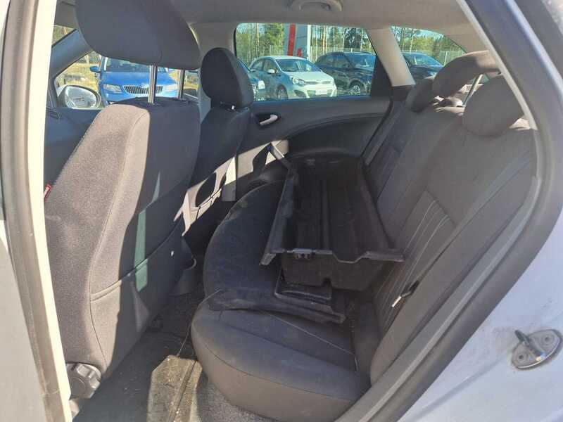 SEAT Ibiza ST vaihtoauto