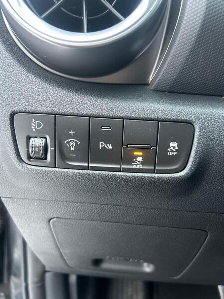 Hyundai Kona vaihtoauto