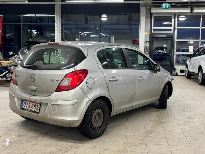 Opel Corsa vaihtoauto