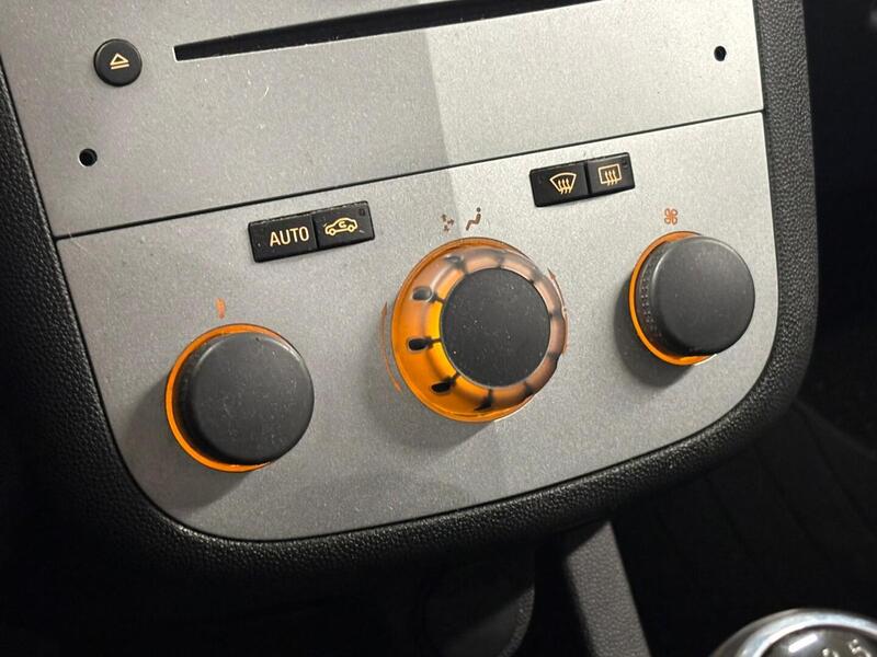 Opel Corsa vaihtoauto