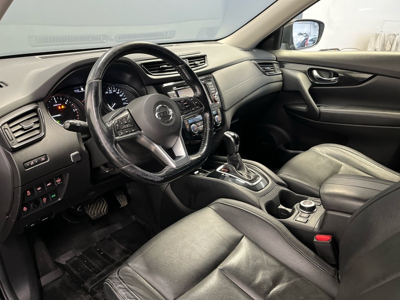 Nissan X-Trail vaihtoauto