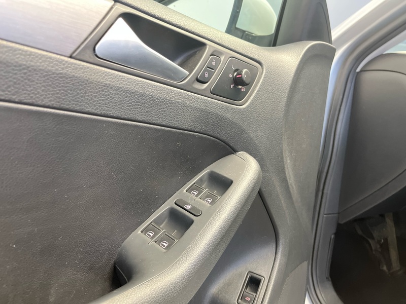 Volkswagen Jetta vaihtoauto