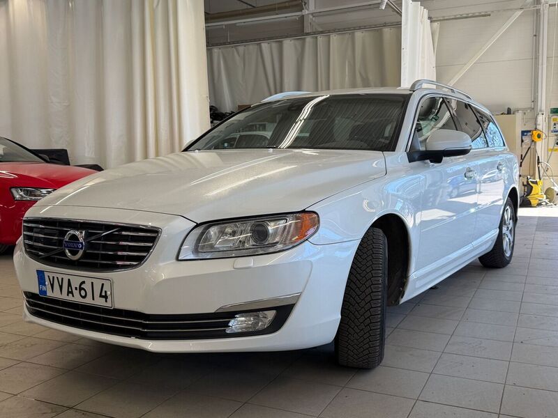 Volvo V70 vaihtoauto