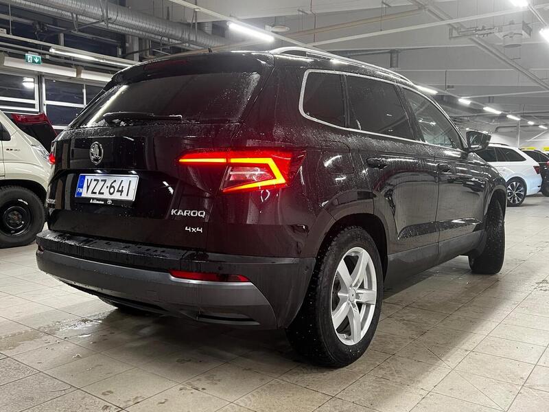 Skoda Karoq vaihtoauto