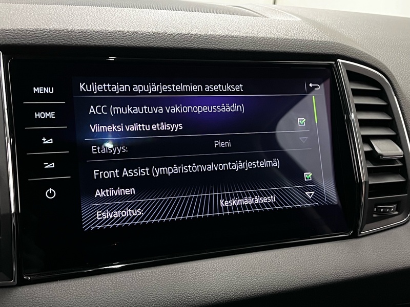 Skoda Karoq vaihtoauto