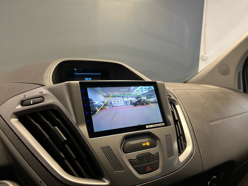 Ford Tourneo Custom vaihtoauto