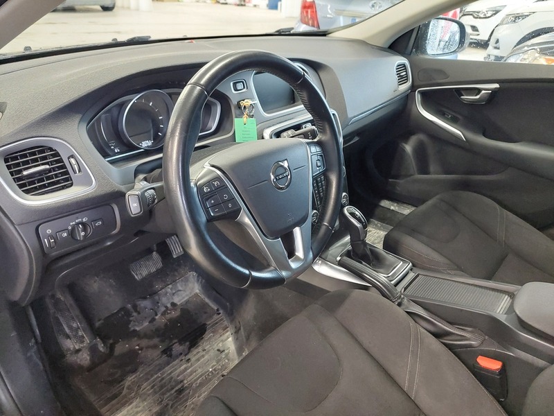 Volvo V40 vaihtoauto