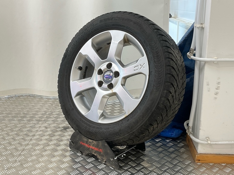 Volvo XC70 vaihtoauto