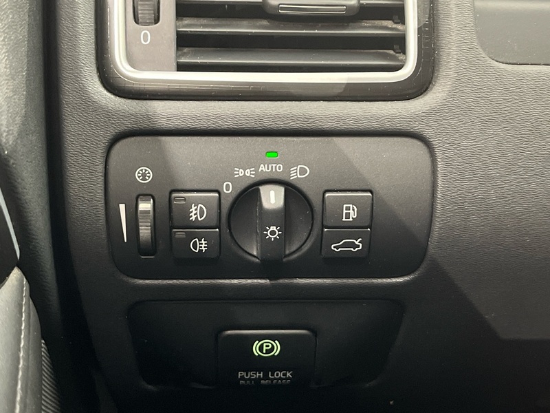 Volvo XC70 vaihtoauto