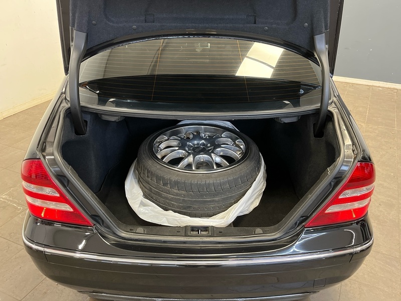 Mercedes-Benz C vaihtoauto