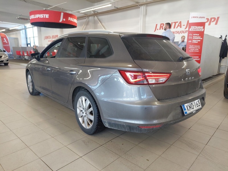 SEAT Leon ST vaihtoauto