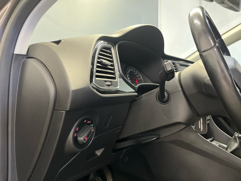 SEAT Leon ST vaihtoauto