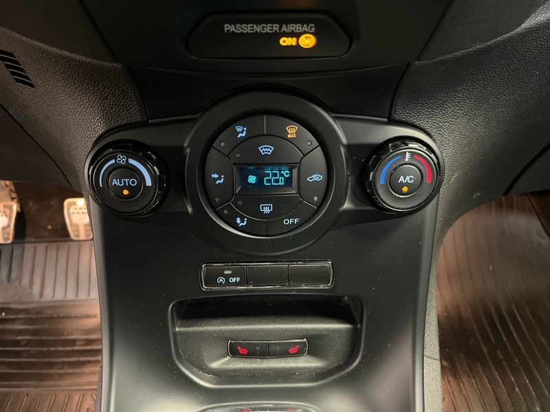 Ford Fiesta vaihtoauto