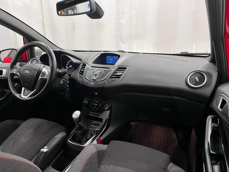 Ford Fiesta vaihtoauto