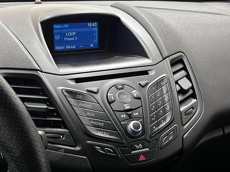 Ford Fiesta vaihtoauto