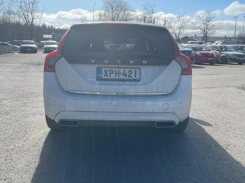 Volvo V60 vaihtoauto