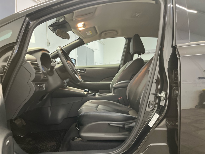 Nissan Leaf vaihtoauto