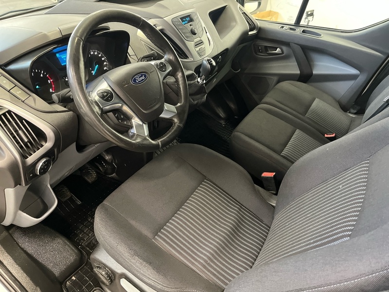 Ford Transit Custom vaihtoauto