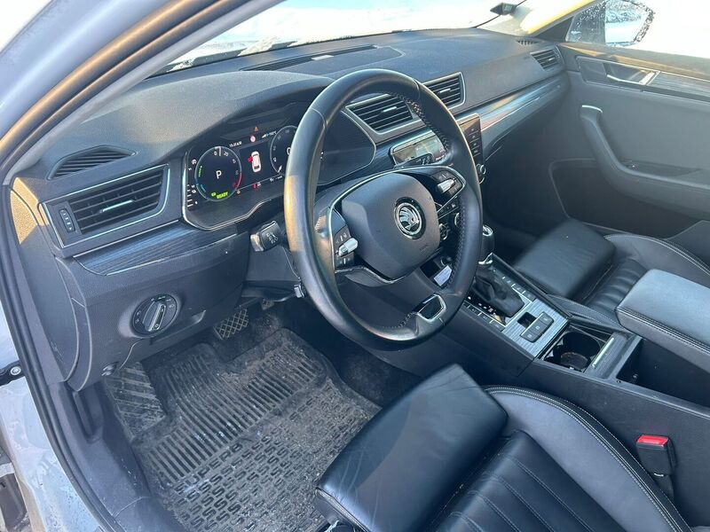 Skoda Superb vaihtoauto