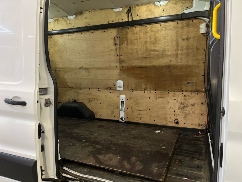 Ford Transit vaihtoauto