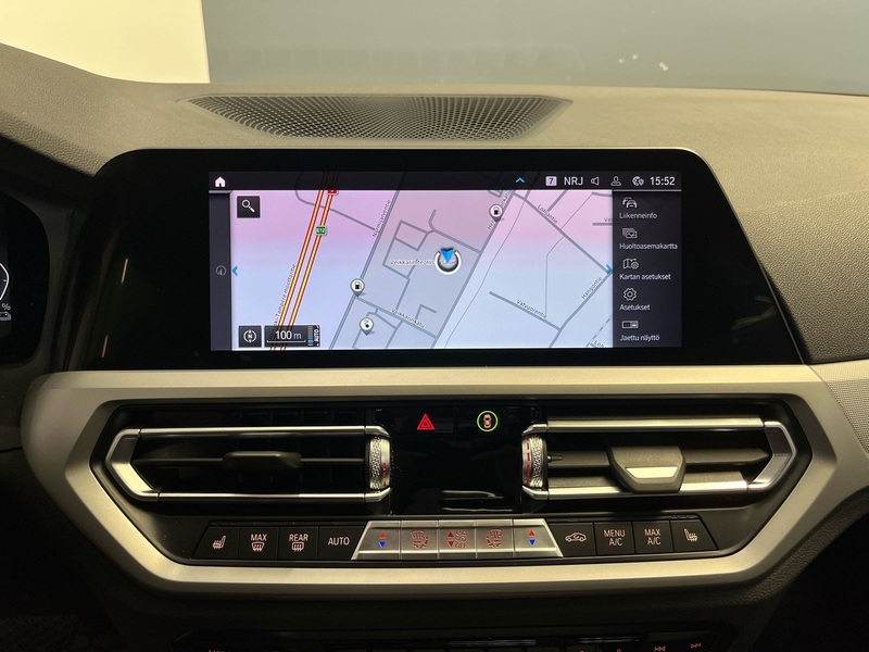 BMW 320 vaihtoauto