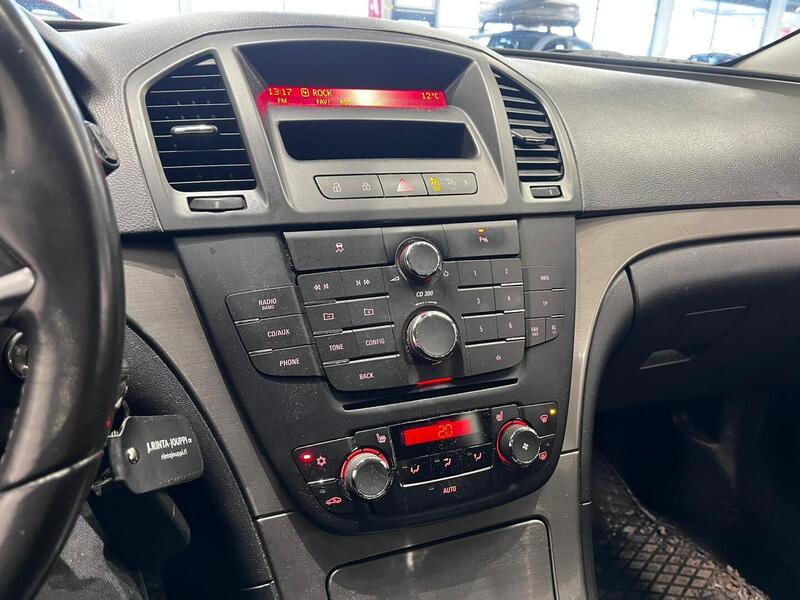 Opel Insignia vaihtoauto