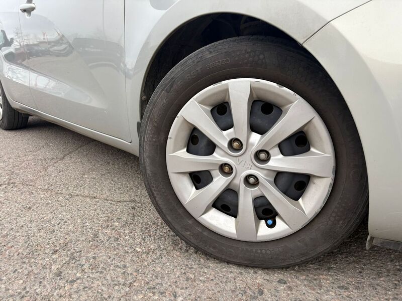 Kia Rio vaihtoauto