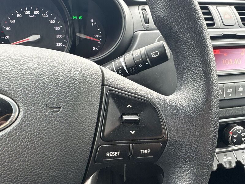 Kia Rio vaihtoauto