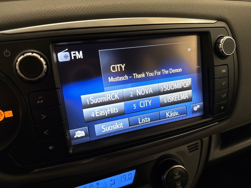 Toyota Yaris vaihtoauto