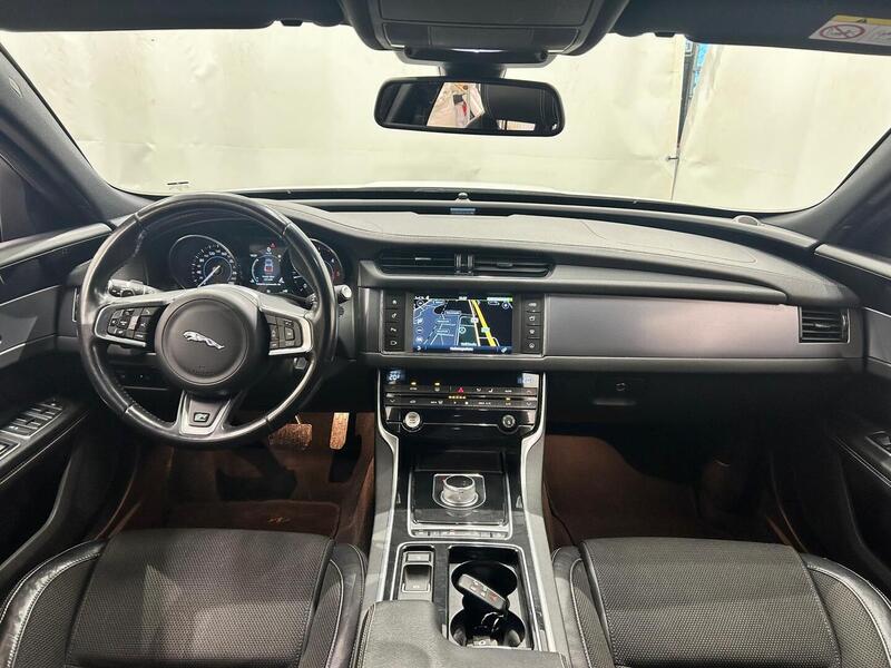 Jaguar XF vaihtoauto