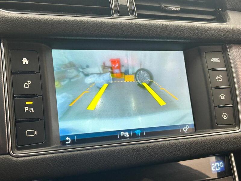 Jaguar XF vaihtoauto