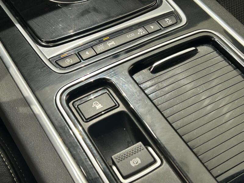 Jaguar XF vaihtoauto