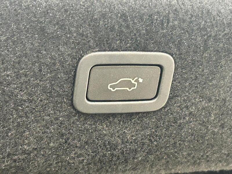 Jaguar XF vaihtoauto