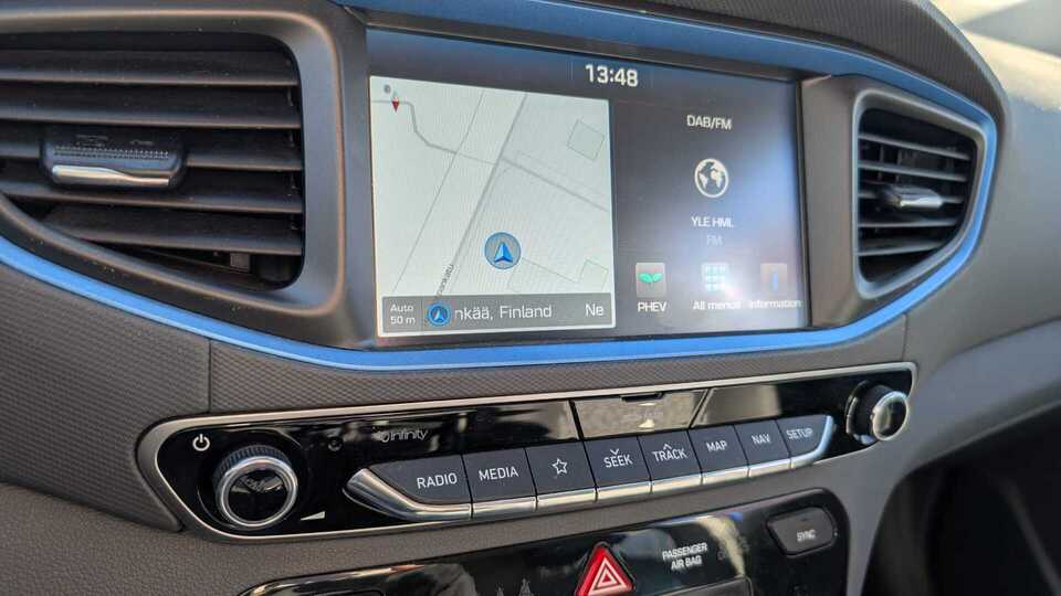 Hyundai IONIQ plug-in vaihtoauto