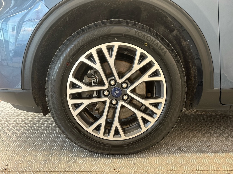 Ford Kuga vaihtoauto