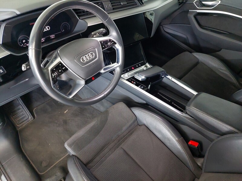 Audi e-tron vaihtoauto