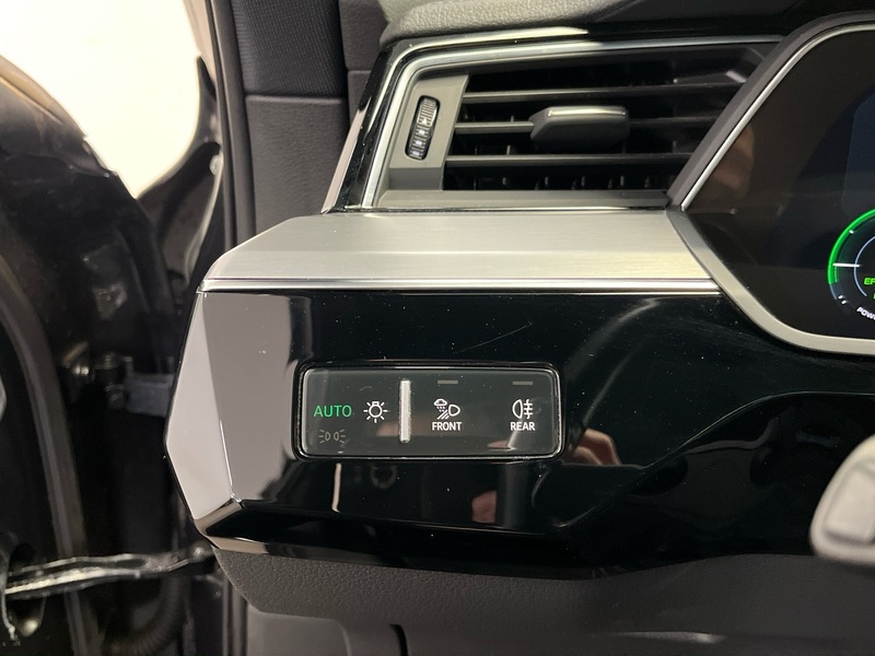 Audi e-tron vaihtoauto