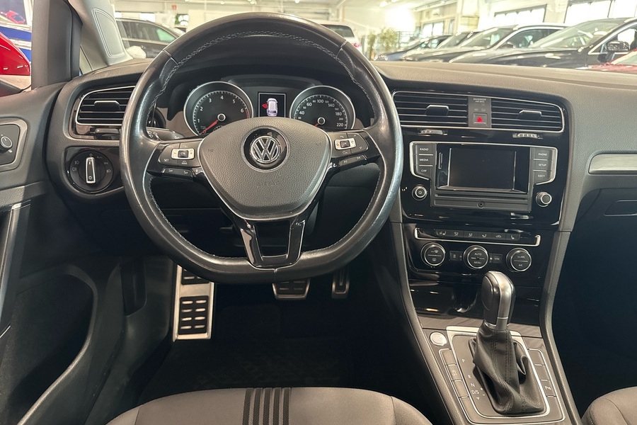 Volkswagen Golf vaihtoauto