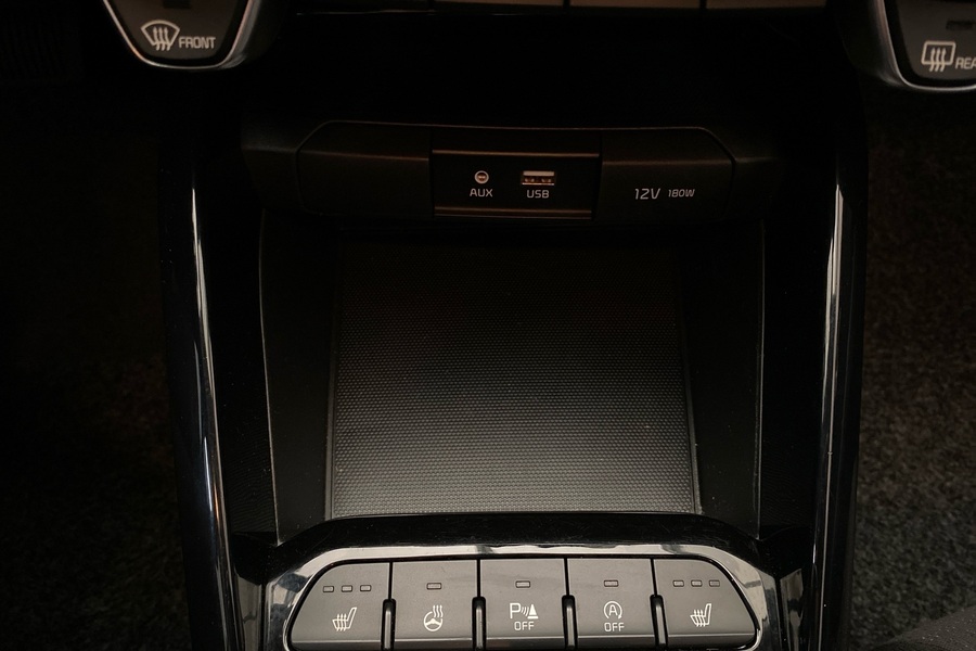 Kia Stonic vaihtoauto